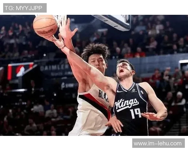 菜鸟杨瀚森表现亮眼乐福高效得分科比桑德斯助攻全能展现 菜鸟杨瀚森表现亮眼乐福高效得分科比桑德斯助攻全能展现